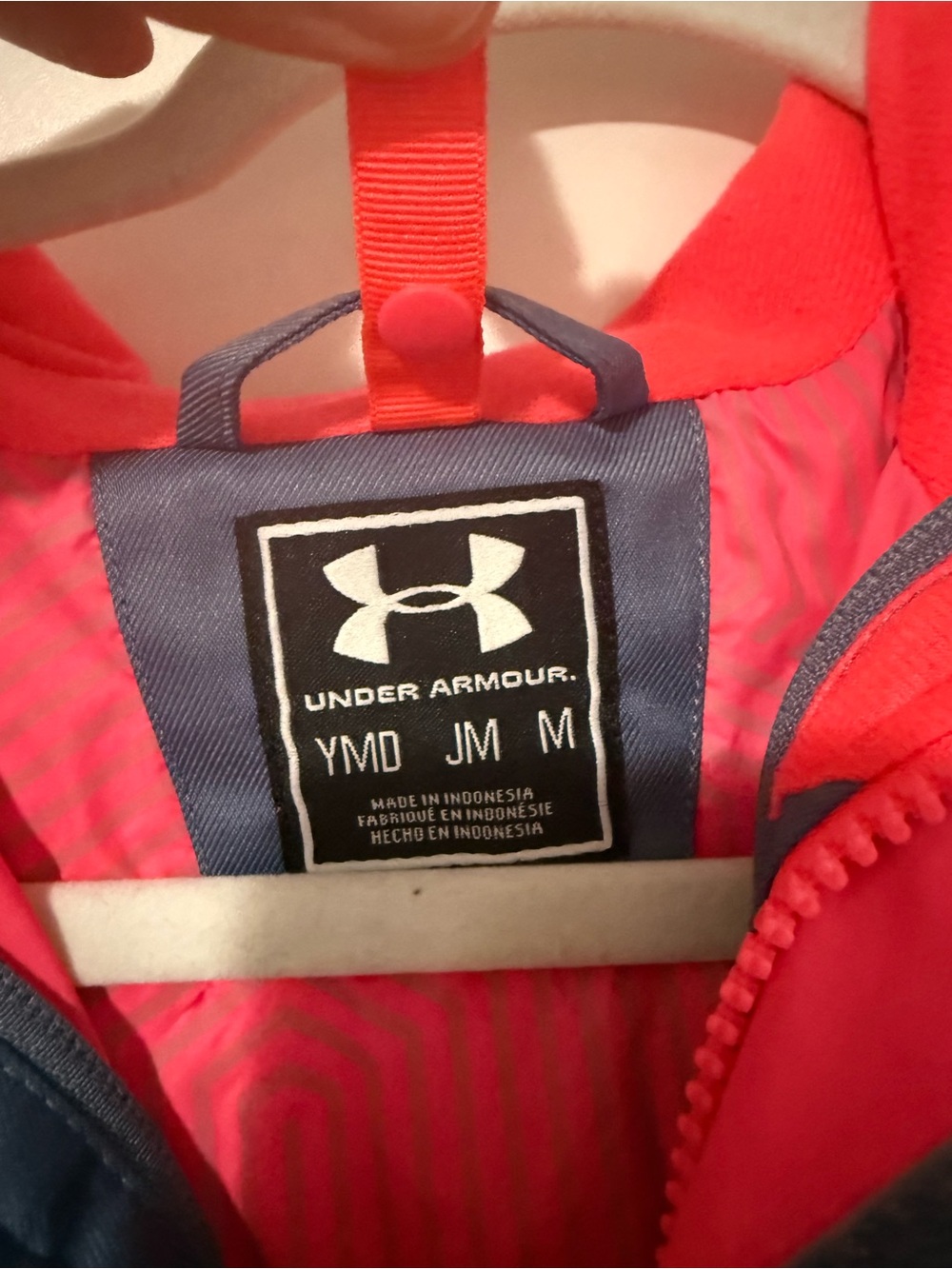 93. Under Armour Coldgear Infrared Navy Jacket- Kids Raincoat Medium - Picture 2 of 11